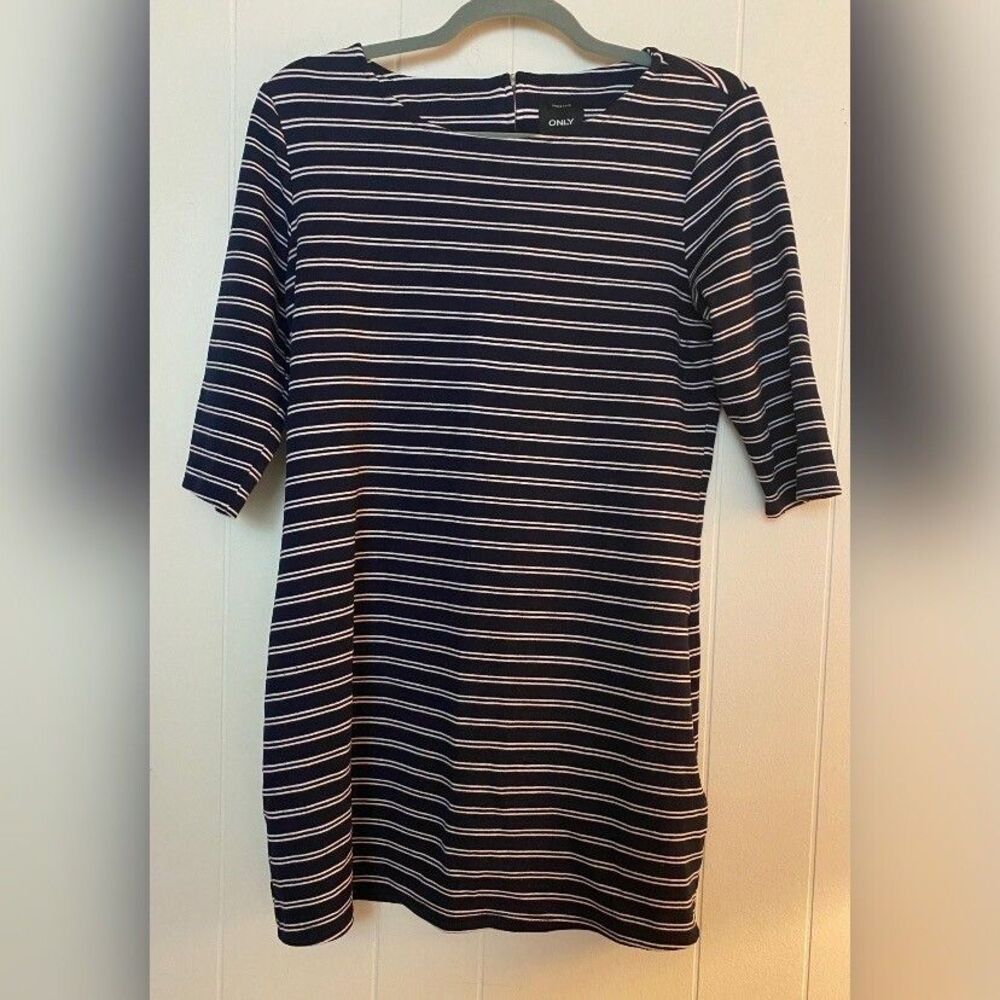 Only Top Women’s Small Tunic Black White Stripes Stretch Zip Back Casual